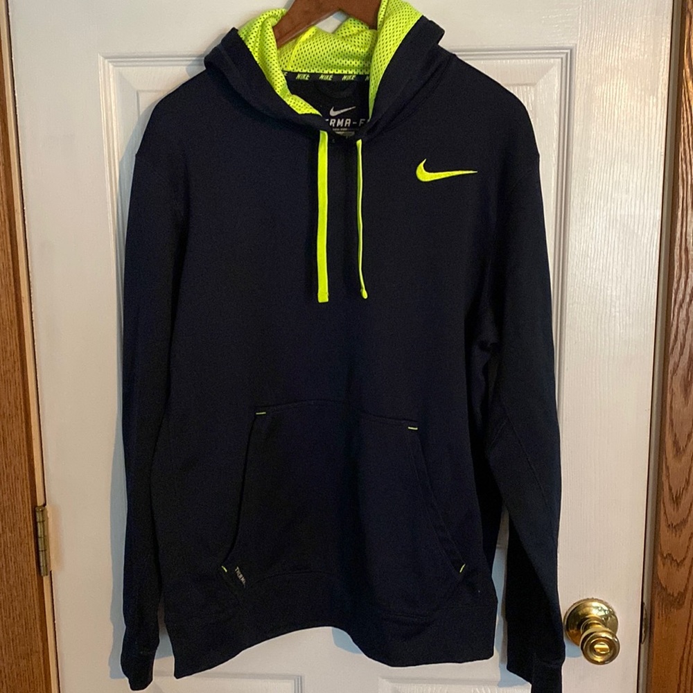Men’s Nike Therma-fit sweatshirt sz med